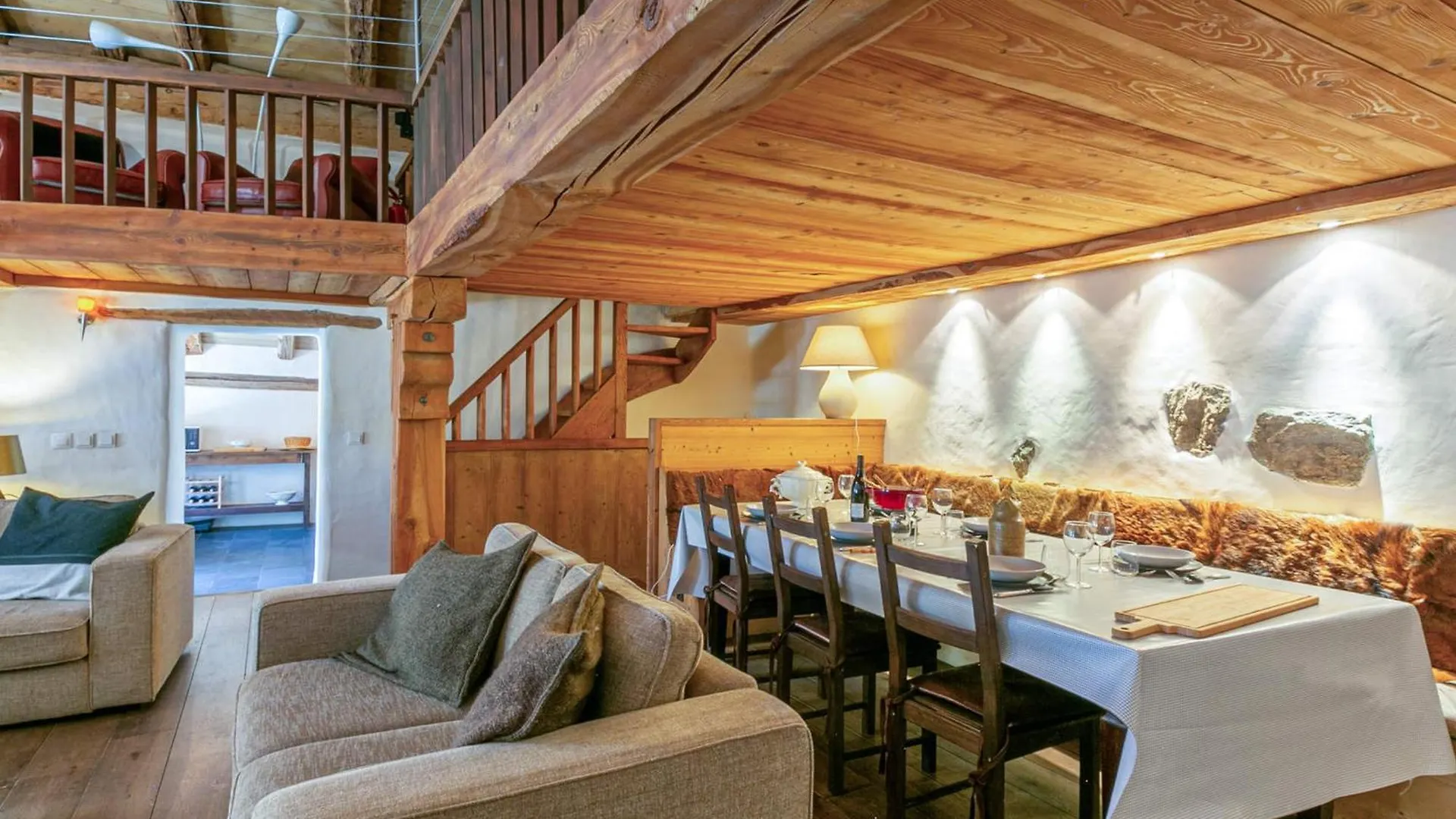 Chalet 17°C Restaure, 4 Ch, Au Coeur Du Vieux Val-D'Isere, Grande Cheminee, Proche Pistes, Parking, Wifi - Fr-1-694-358