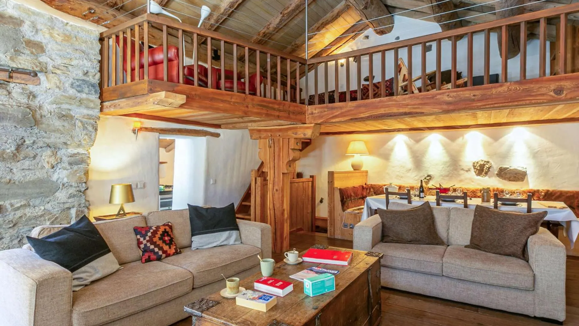 Chalet 17°C Restaure, 4 Ch, Au Coeur Du Vieux Val-D'Isere, Grande Cheminee, Proche Pistes, Parking, Wifi - Fr-1-694-358